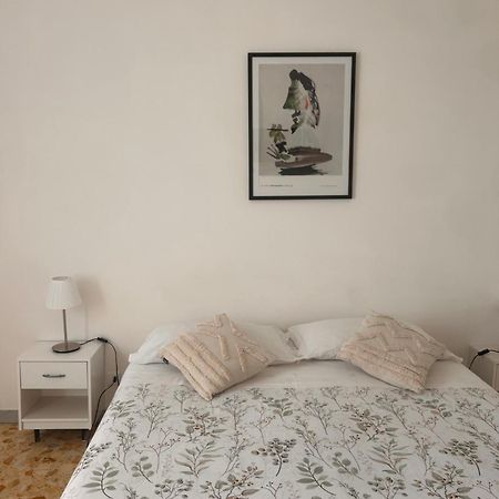 La Casa Di Michelle Hotel Foggia Buitenkant foto