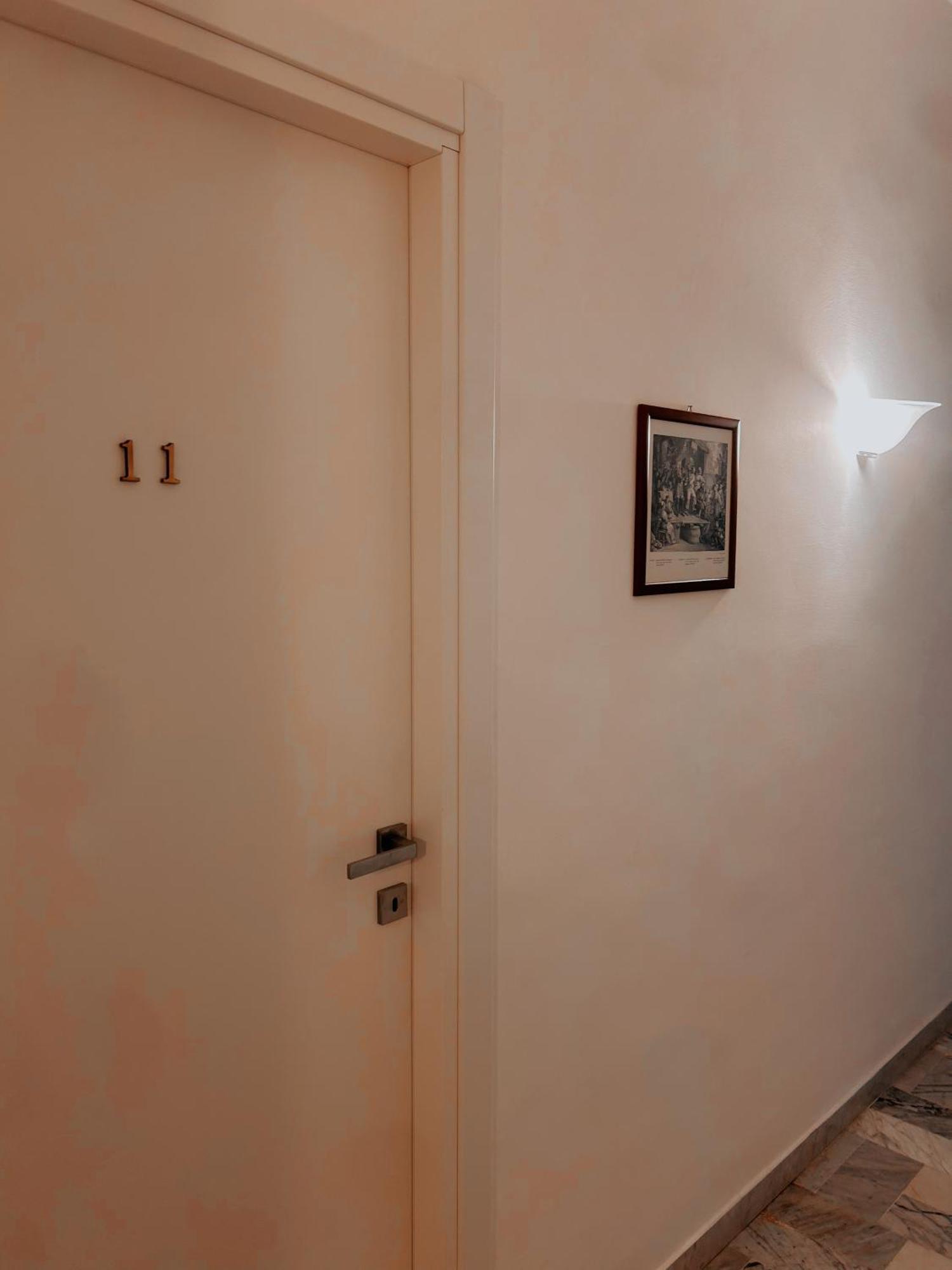 La Casa Di Michelle Hotel Foggia Buitenkant foto