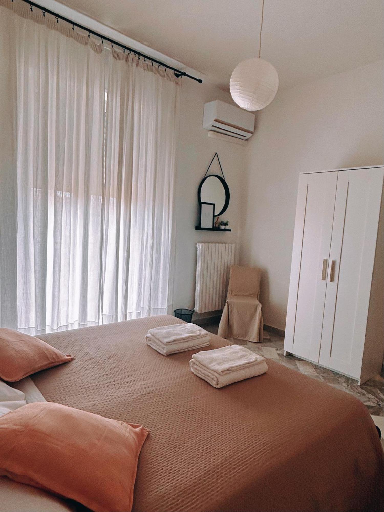 La Casa Di Michelle Hotel Foggia Buitenkant foto