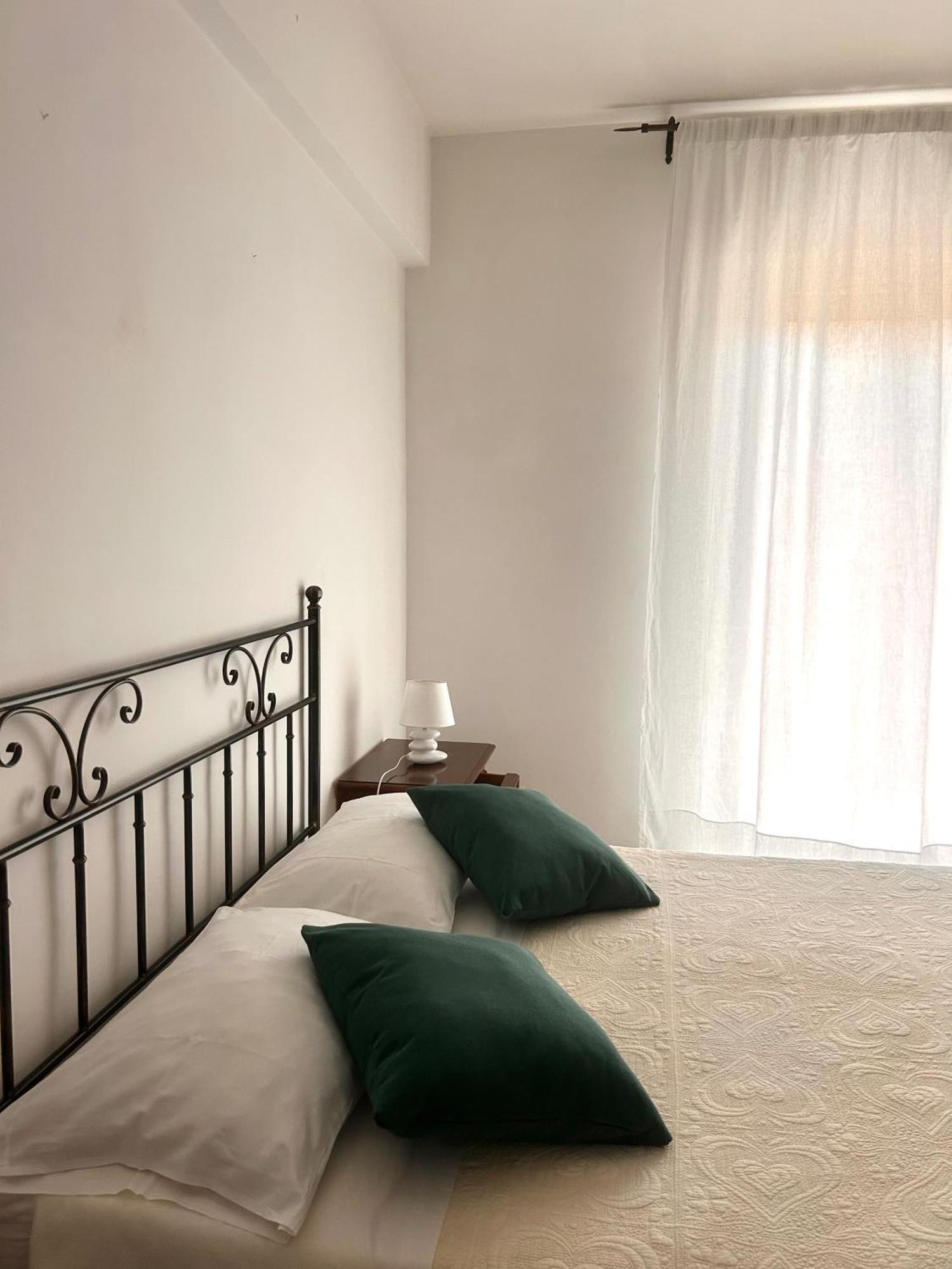 La Casa Di Michelle Hotel Foggia Buitenkant foto